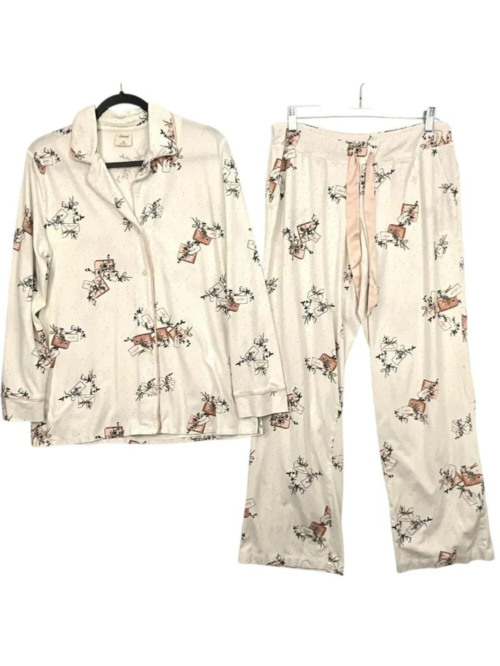 SOMA Cool Nights Notch Collar Pajamas Christmas Womens Medium PJs Set Gifts